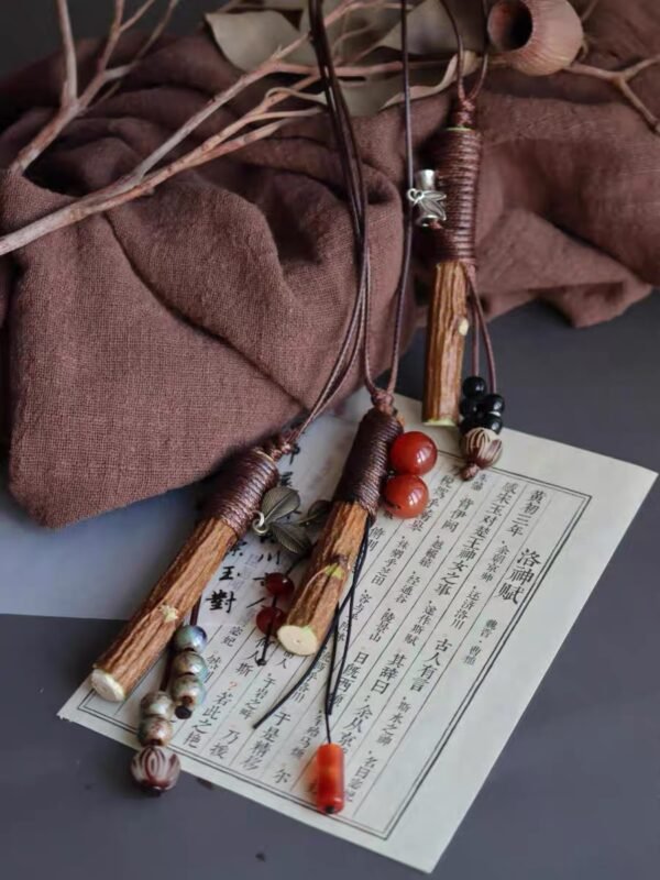 Portable Aura Purifier: Peach Wood & Red Agate Spiritual Protection Necklace for Energy Cleansing
