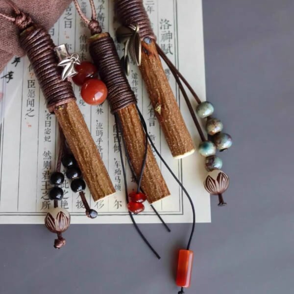 Portable Aura Purifier: Peach Wood & Red Agate Spiritual Protection Necklace for Energy Cleansing - Image 4