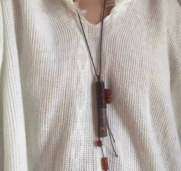 Portable Aura Purifier: Peach Wood & Red Agate Spiritual Protection Necklace for Energy Cleansing - Image 5