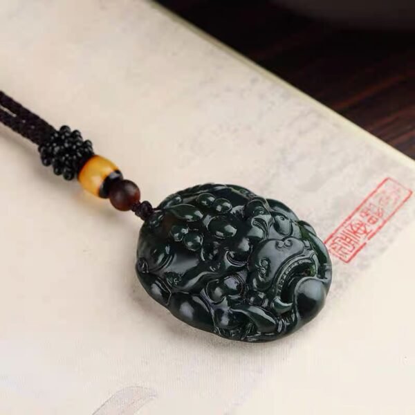 Jade Mask: Yang Zhi's Untamed Wisdom Pendant - Image 2