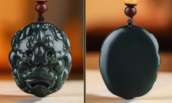 Jade Mask: Yang Zhi's Untamed Wisdom Pendant - Image 3